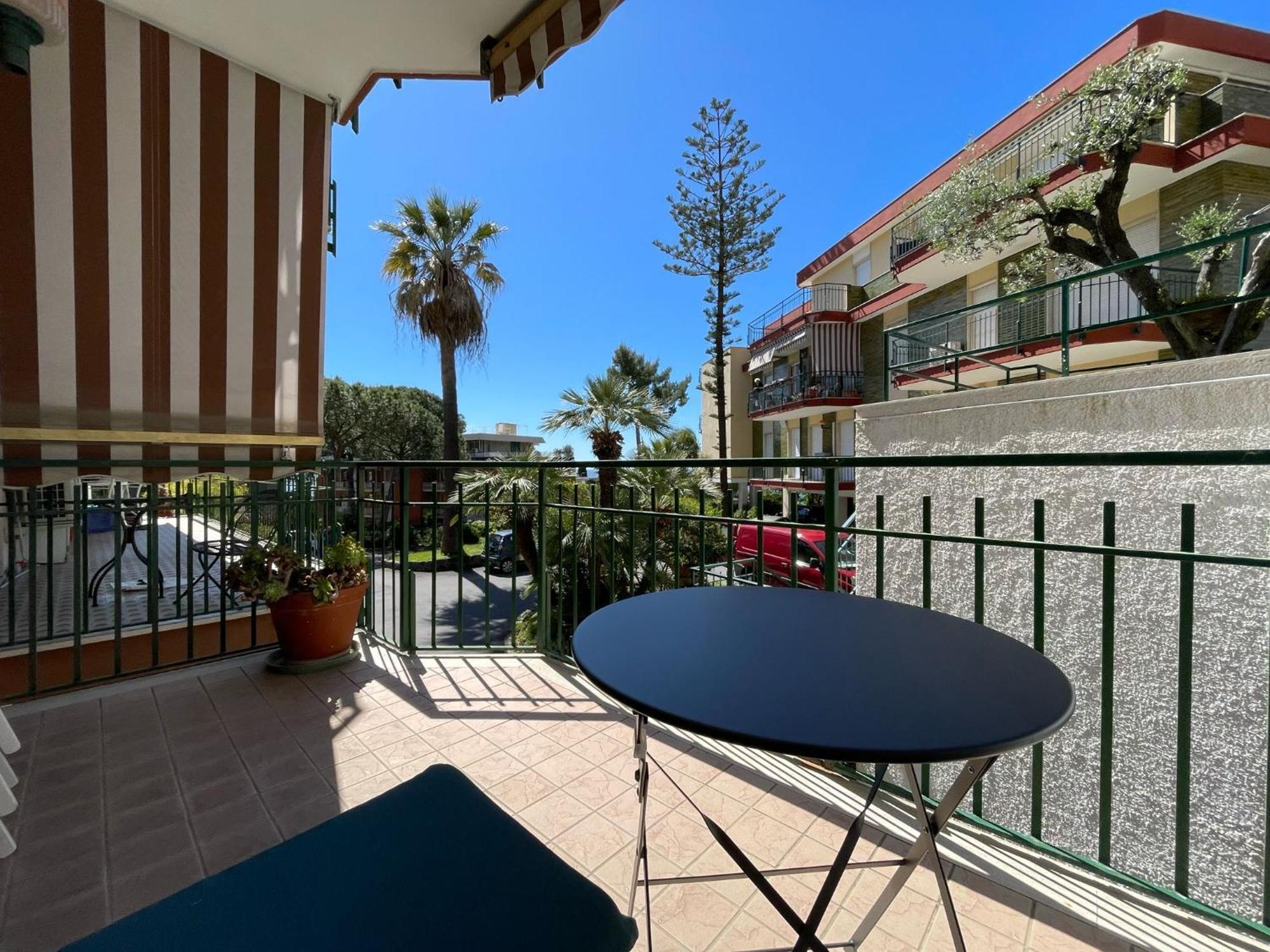 Wh - Nella'S Home - Trilocale Duca Sanremo Exterior photo