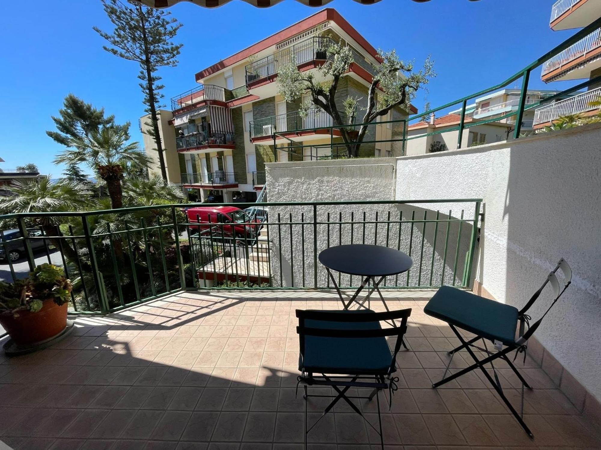 Wh - Nella'S Home - Trilocale Duca Sanremo Exterior photo